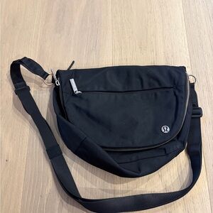 Lululemon All Night Festival Black Crossbody Bag 5l